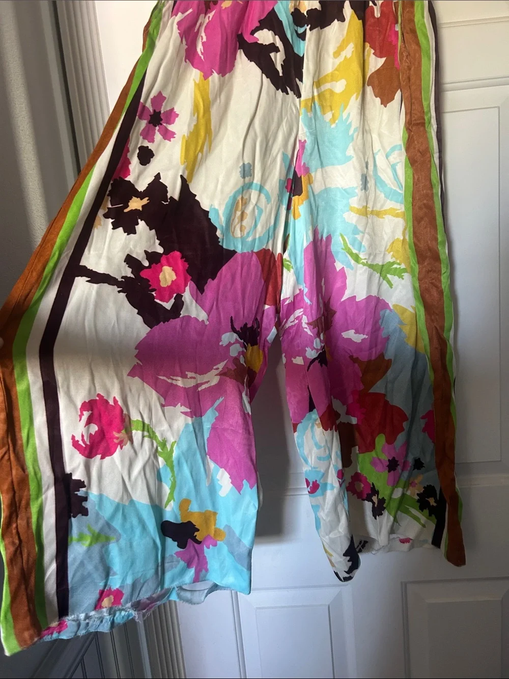 Anthropologie Floral pants large - Picture 2 of 4
